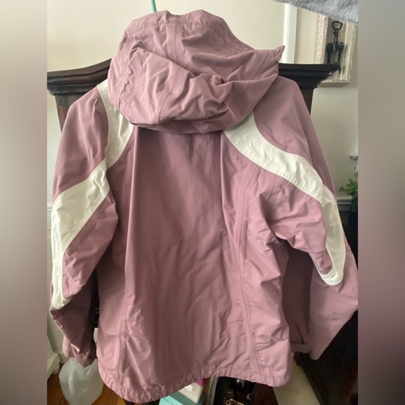 North Face Woman’s Jacket - Picture 2 of 3